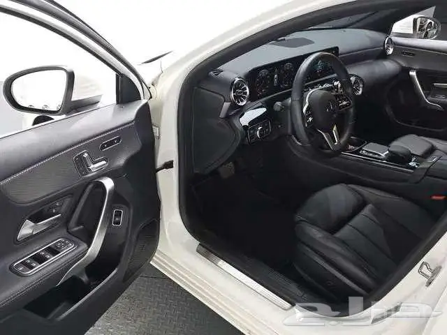 مرسيدس A220 موديل 2021 4
