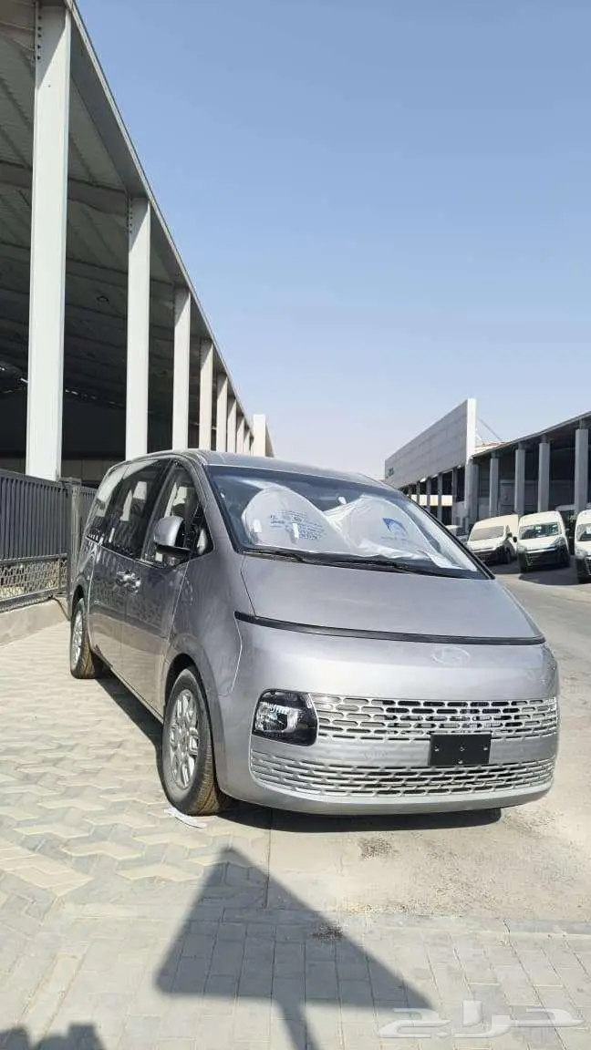 هيونداي ستاريا 9 ركاب ديزل 2025 2