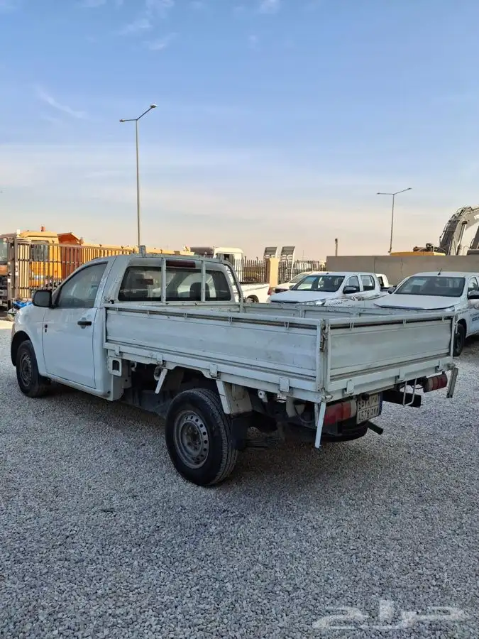 ايسوزو غماره جوانب موديل  2015 4