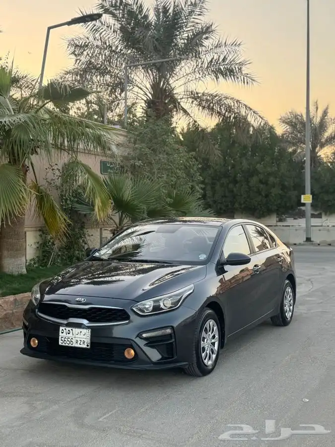 كيا سيراتو 2019شبه جديده 1