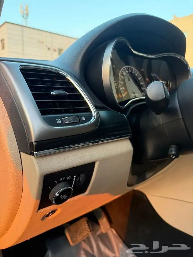 جيب جراند شروكي ليمتد 10