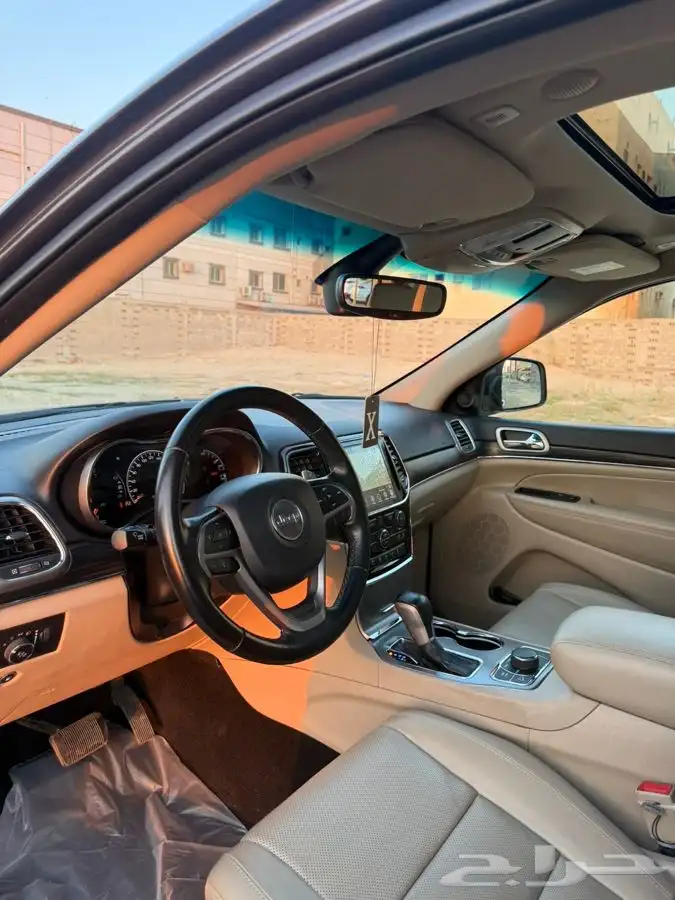 جيب جراند شروكي ليمتد 6