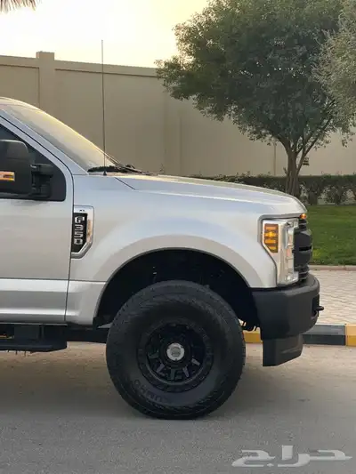 فورد f350 غمارتين مجهزه وعداد قليل مديل 2019 index
