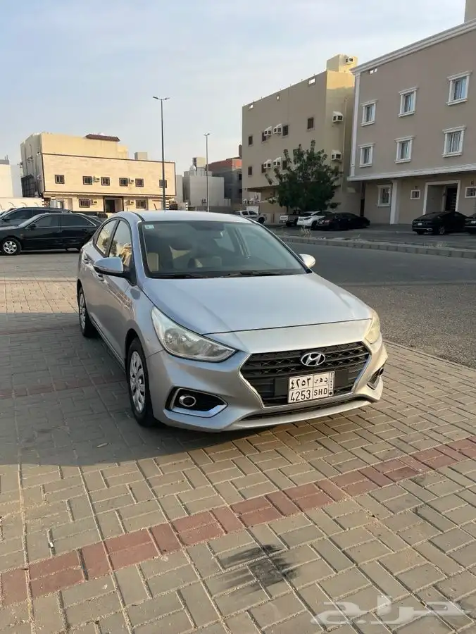 اكسنت 2020 للبيع 3