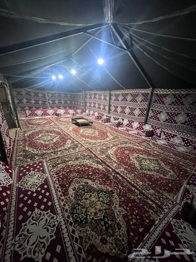 مخيم للبيع 2