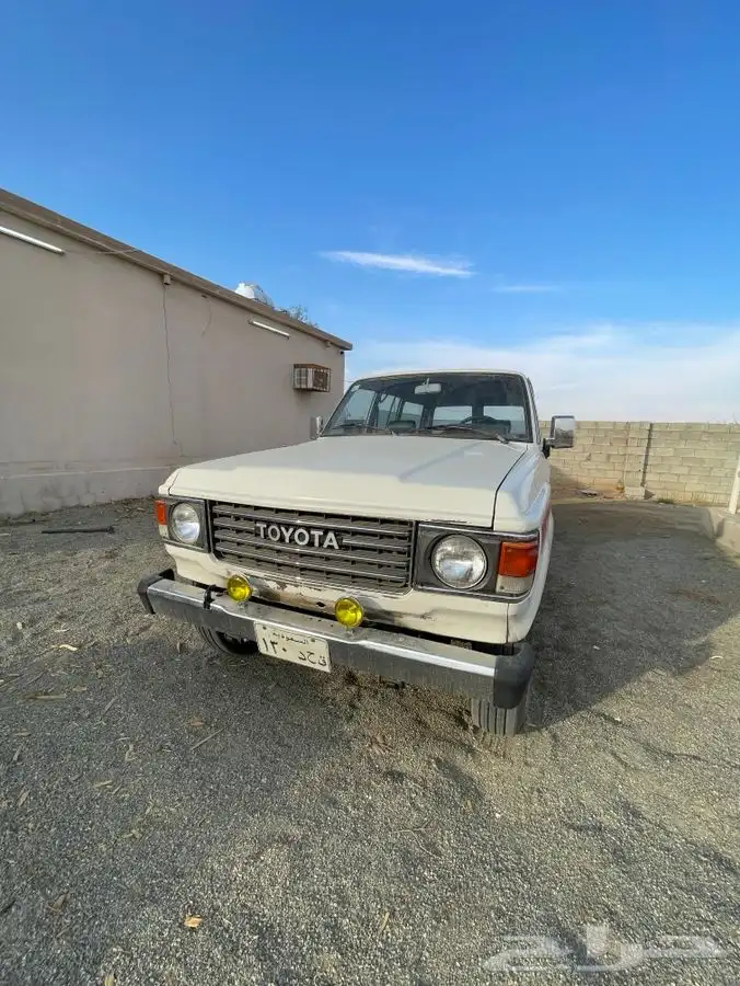 لاندكروزر صالون 0