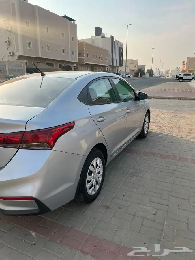 اكسنت 2020 للبيع 2