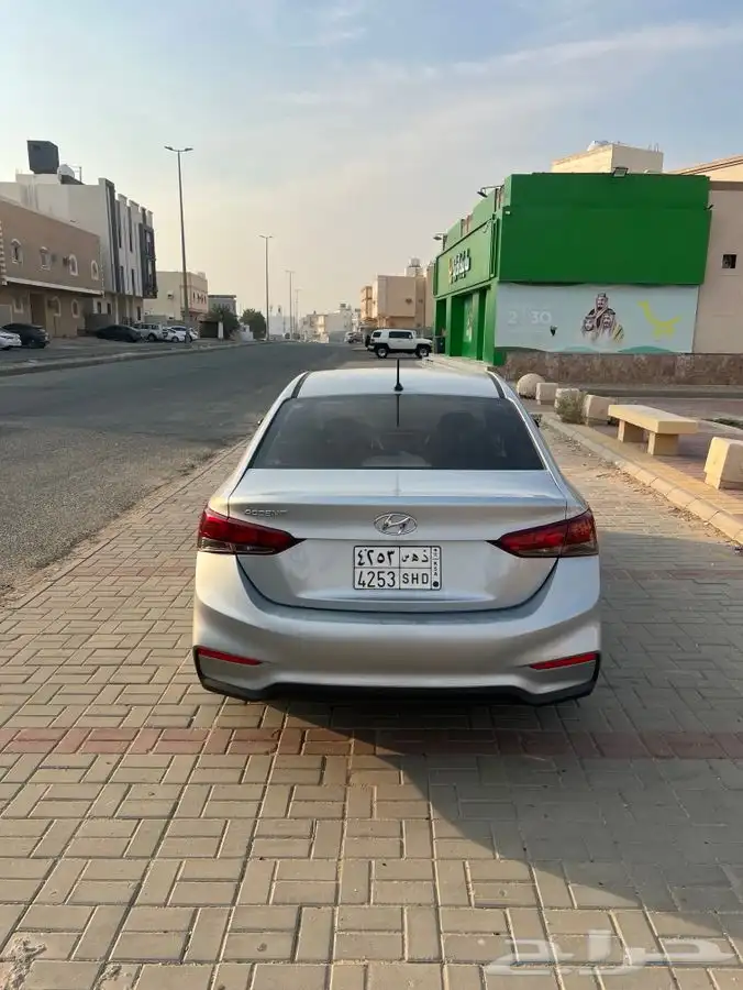 اكسنت 2020 للبيع 1