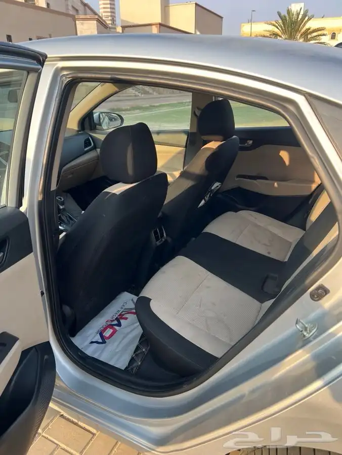 اكسنت 2020 للبيع 7