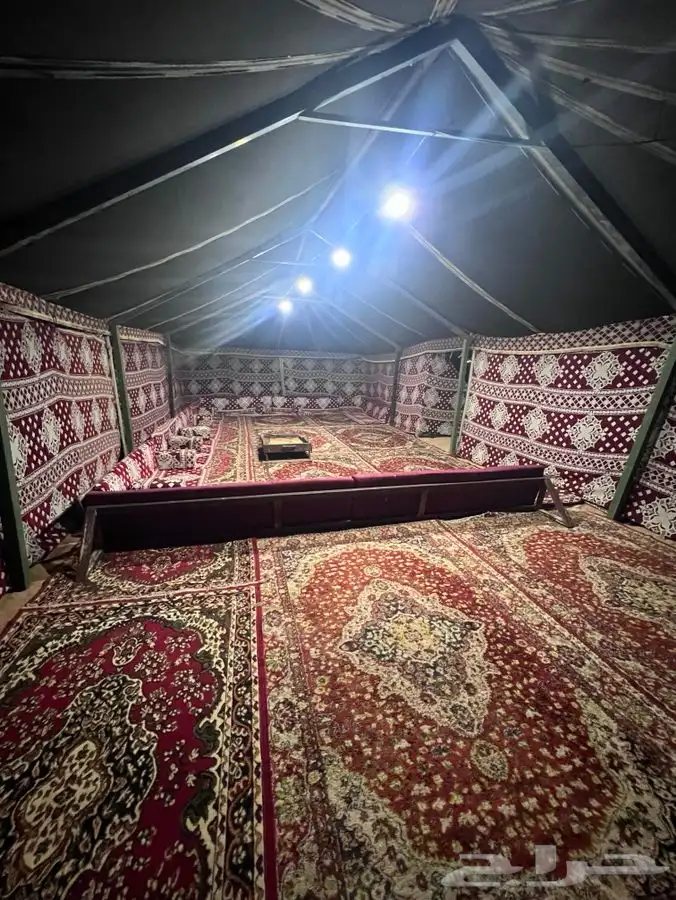 مخيم للبيع 4