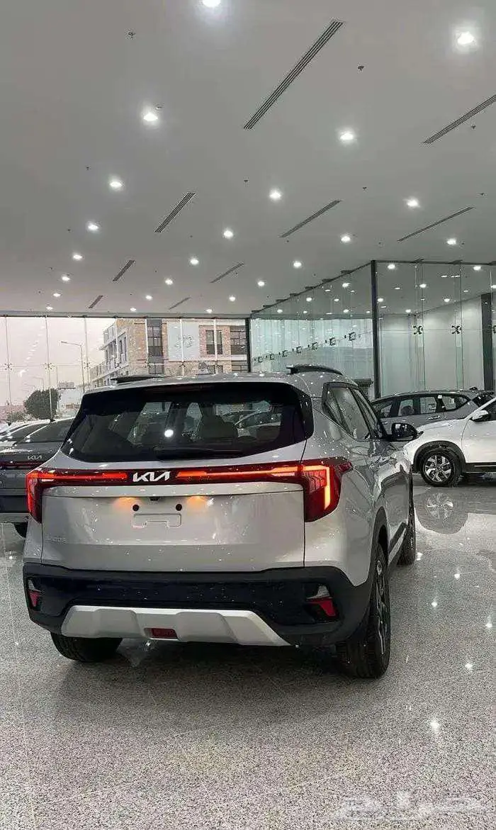 كيا سيلتوس نص فل بانورما 2025 بنظام الايجار المنتهي بالتمليك 4