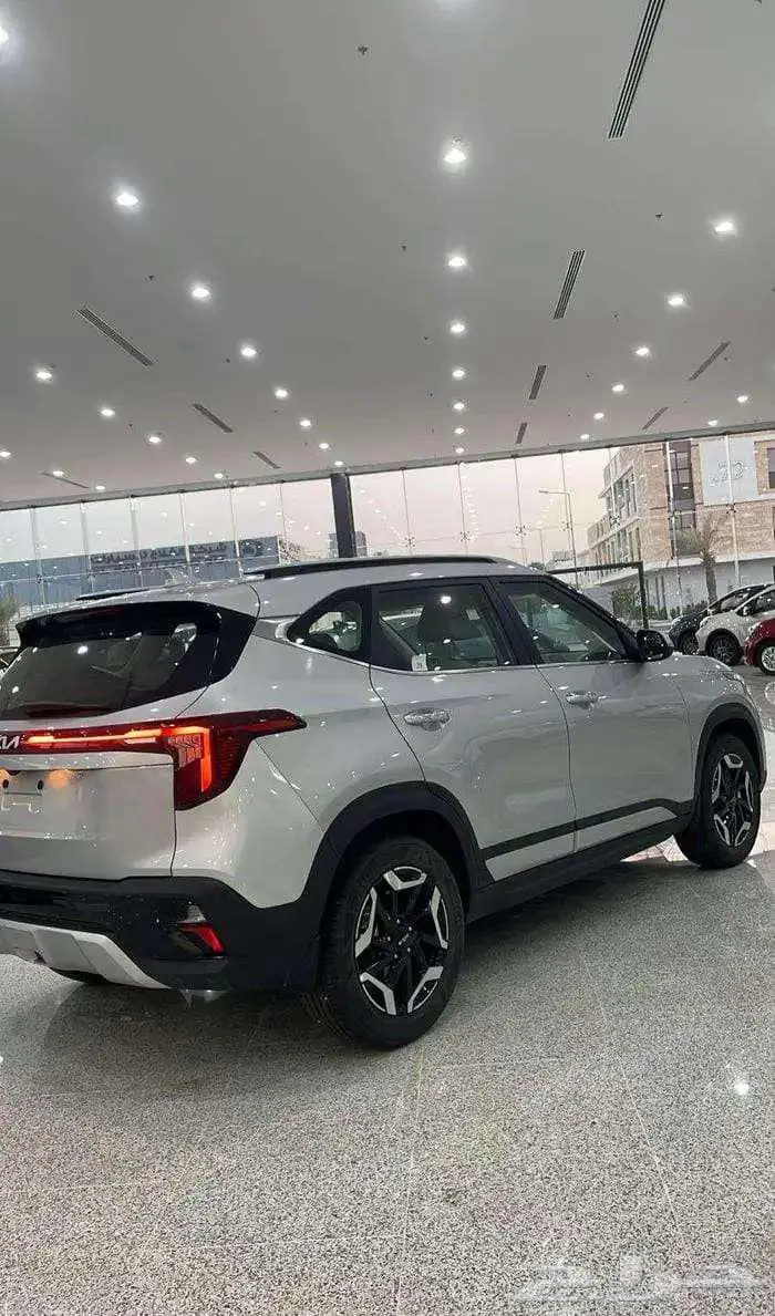 كيا سيلتوس نص فل بانورما 2025 بنظام الايجار المنتهي بالتمليك 5