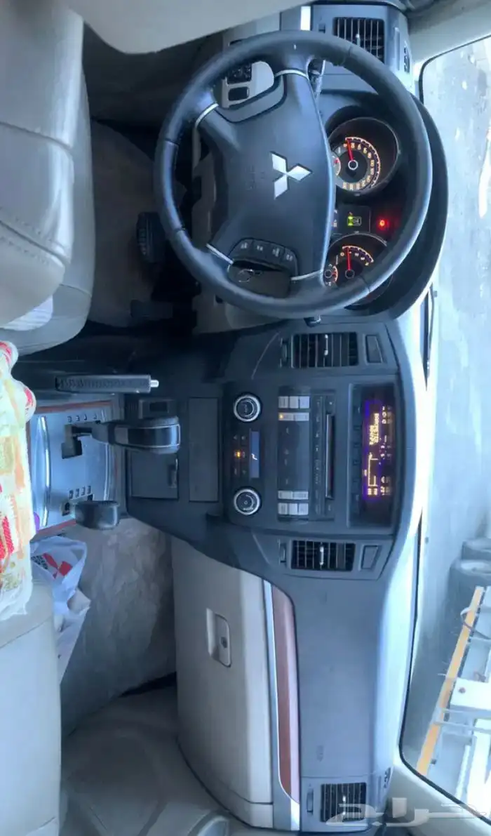 جيب باجيرو 2008 نظيف للبيع 2