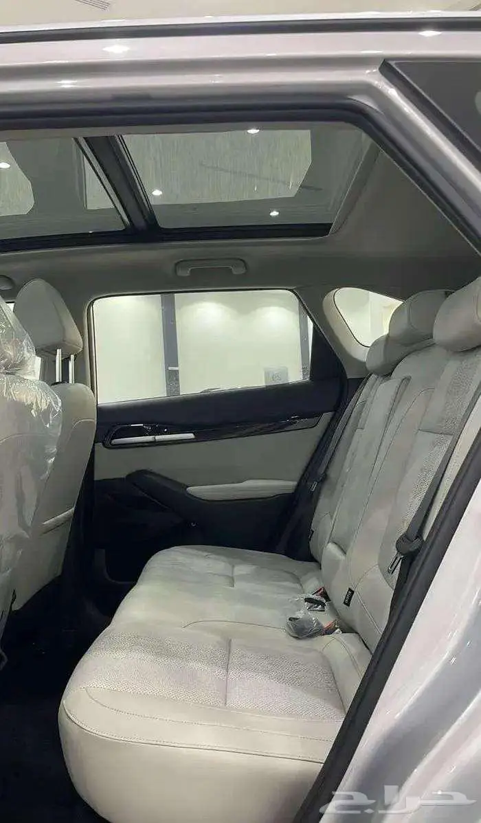 كيا سيلتوس نص فل بانورما 2025 بنظام الايجار المنتهي بالتمليك 7