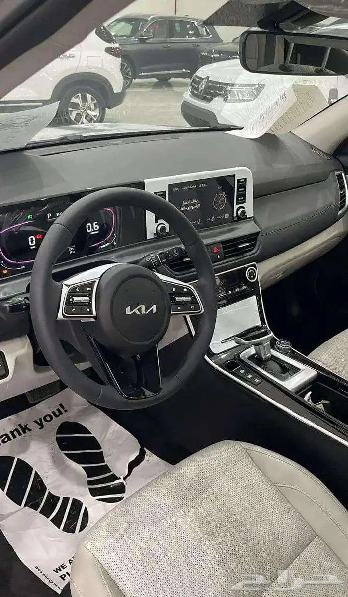 كيا سيلتوس نص فل بانورما 2025 بنظام الايجار المنتهي بالتمليك 10