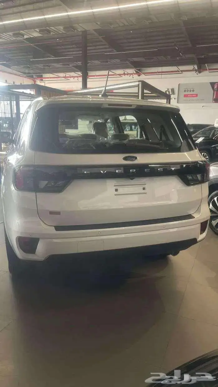 فورد ايفرست XLS ستاندر موديل 2025 دبل 8