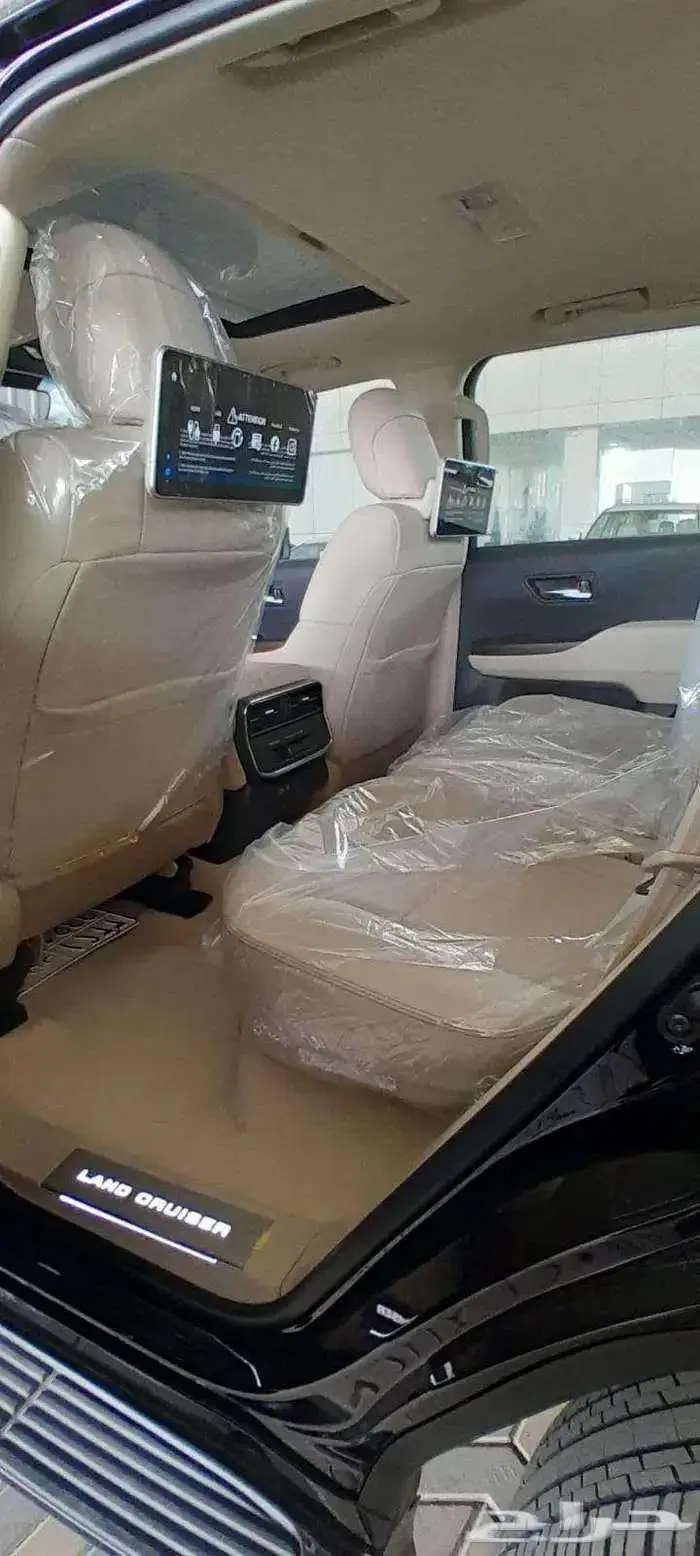 أسود أقل سعر 330 رقم 4 بنزين سعودي 6