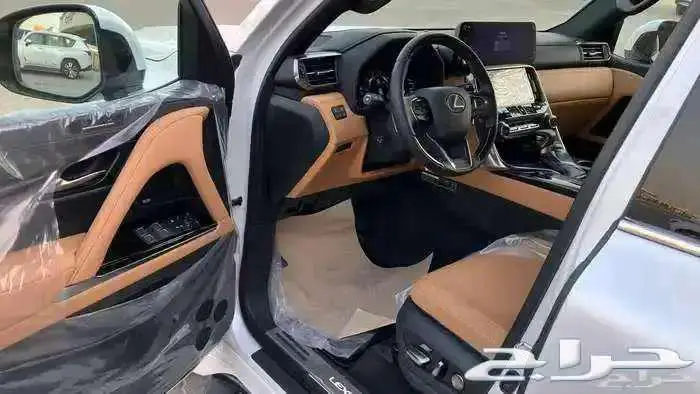 لكزس 2024 BB LX600 سعودي 8