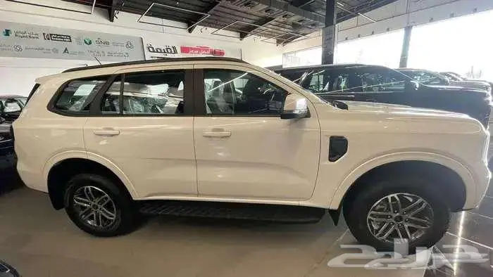 فورد ايفرست XLS ستاندر موديل 2025 دبل 2