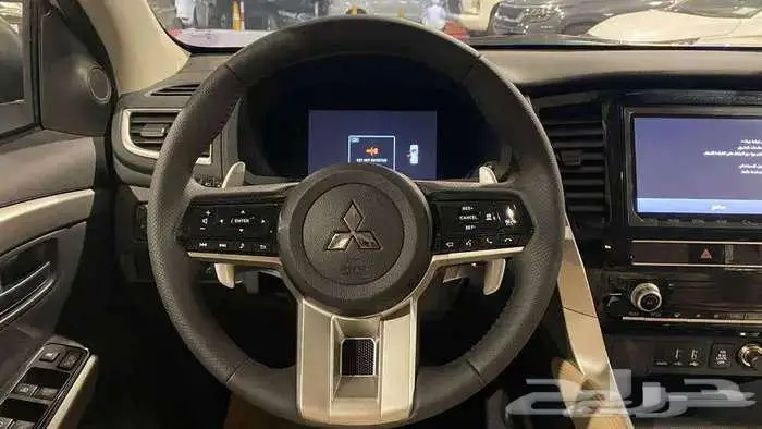 ميتسيوبشي مونتيرو نص فل 2025 6