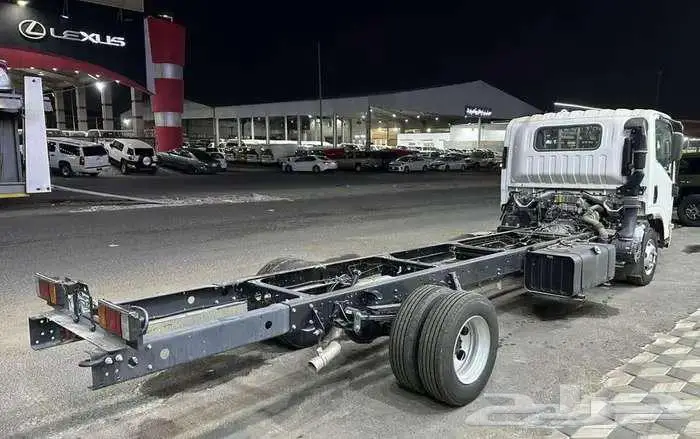 ايسوزو دينا 6 طن 6.10 موديل 2024 كاش او اقساط 5