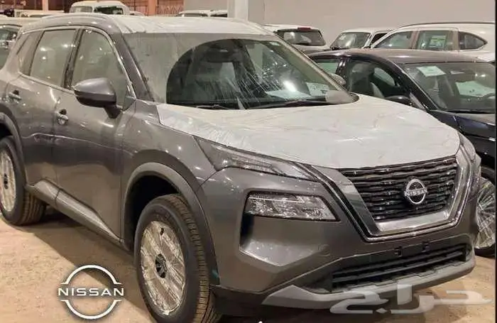 نيسان اكس تريل ستاندر 7 راكب دبل صيانة مجانية كاش وتقسيط 0