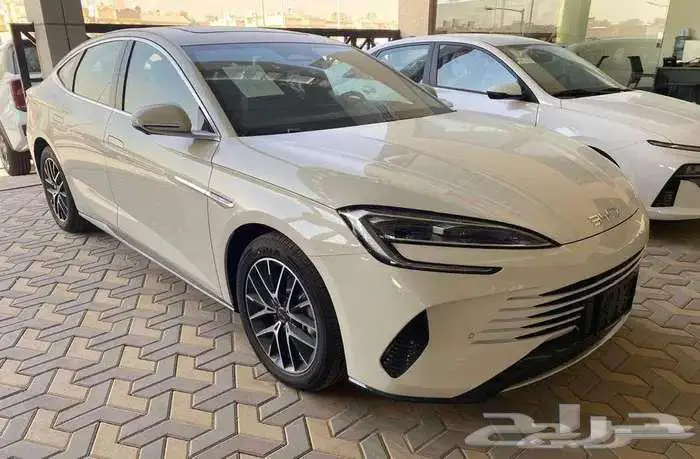 بي واي دي سييل 7 2026 فل كامل كاش وبنك 1