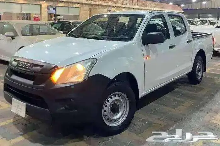 للبيع ايسوزو ديماكس 2022 غمارتين ديزل سعودي 2
