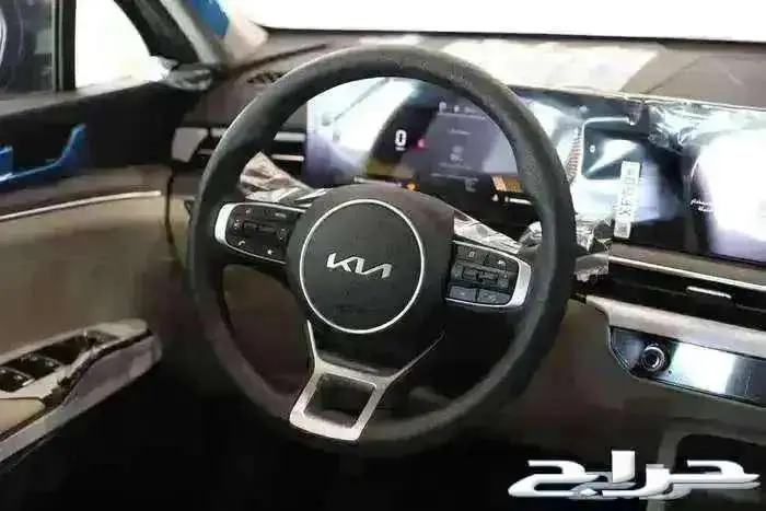 كيا كى 5 نص فل سقف بانوراما 2026 7