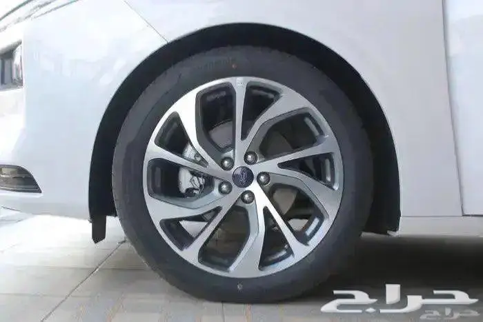 فورد توروس جميع الفئات كاش واقساط بافضل الاسعار 3