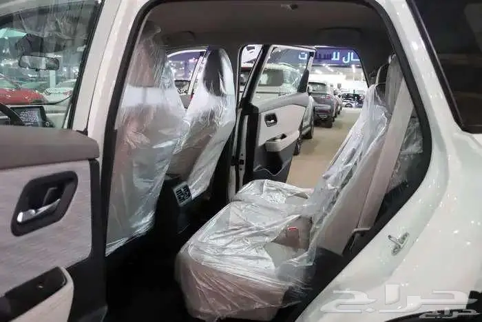 نيسان اكس تريل ستاندر 7 راكب دبل صيانة مجانية كاش وتقسيط 3