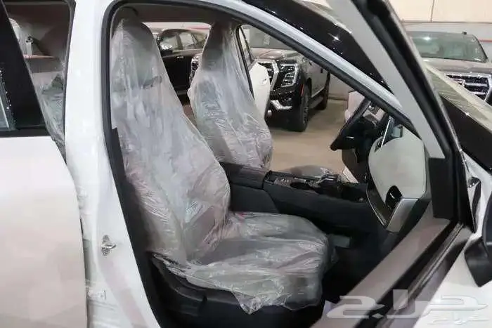 نيسان اكس تريل ستاندر 7 راكب دبل صيانة مجانية كاش وتقسيط 7