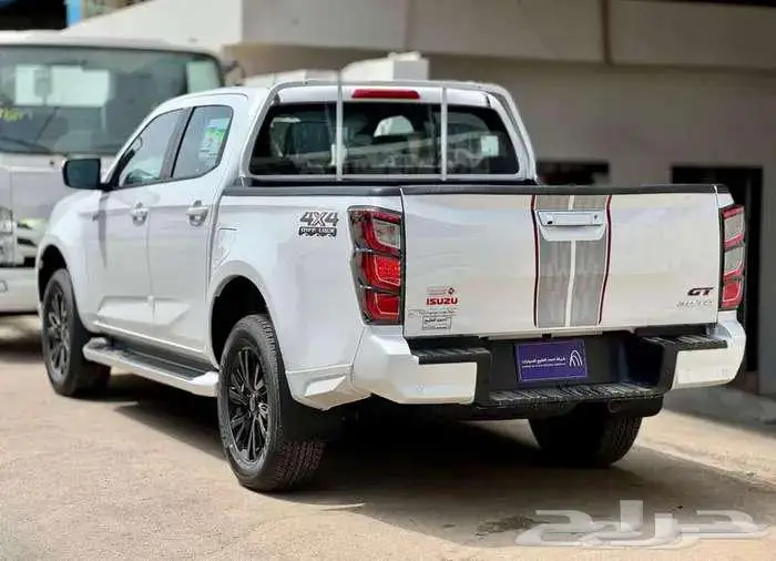 ايسوزو ديماكس غمارتين GT فل كامل 2026 سعودي 14