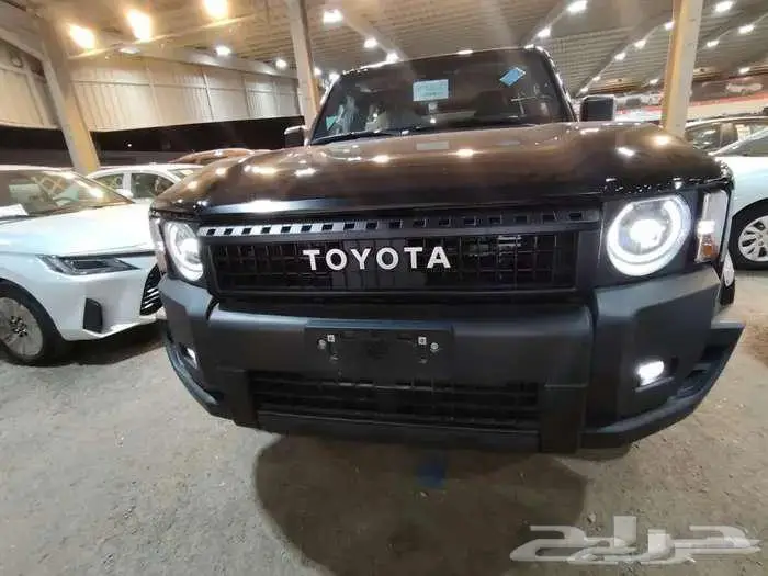 برادو TX موديل 2025 بنزين حبه فقط لون اسود 5