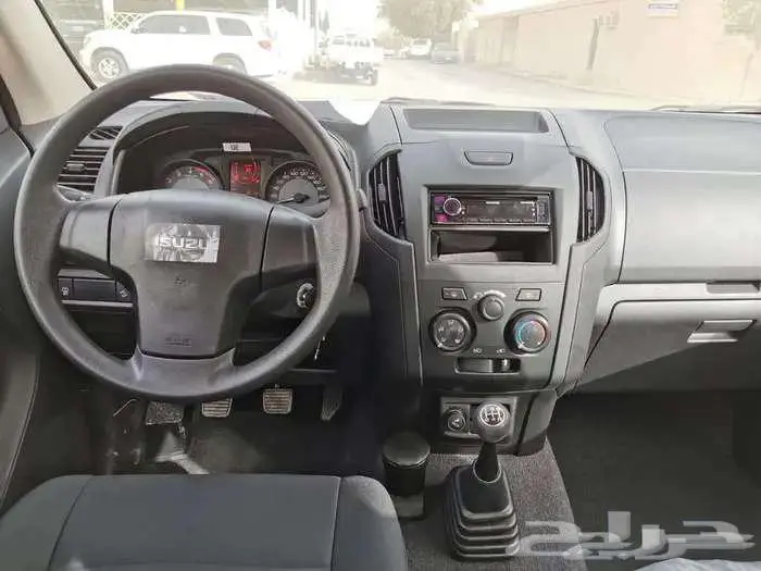 ايسوزو ديماكس غمارتين ستاندر 2025 7