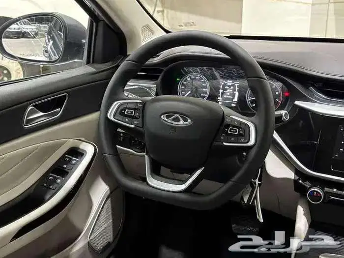 شيري اريزو 5 2025 9