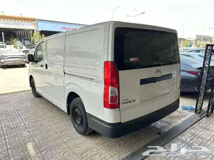 تويوتا هايس بضاعه ديزل سقف منخفض 2026 كاش وتقسيط 3