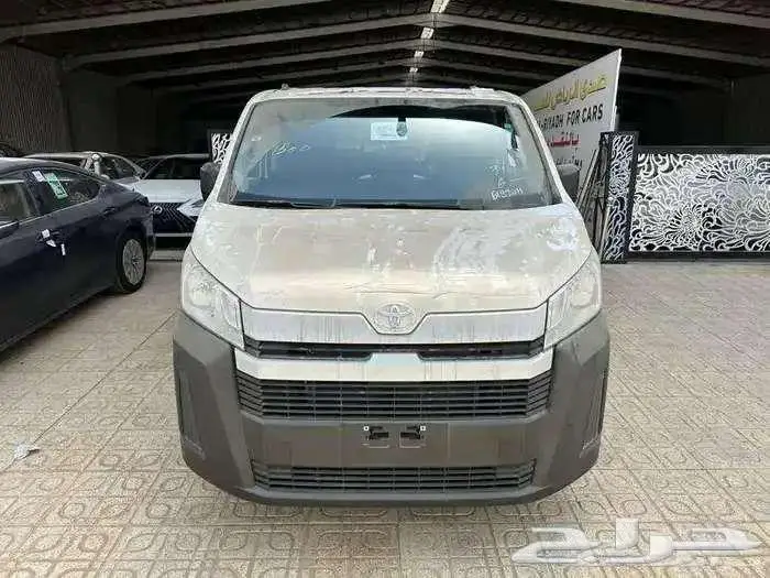 تويوتا هايس بضاعه ديزل سقف منخفض 2026 كاش وتقسيط 1