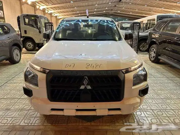 ميتسوبيشي L200 غمارتين دبل ديزل قير عادي 2024 كاش وتقسيط 4