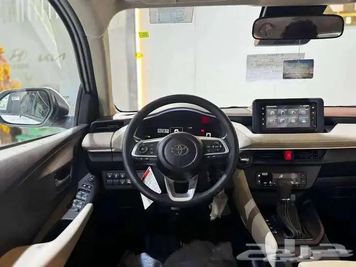 تويوتا يارس 1.3 y بلس موديل 26 4