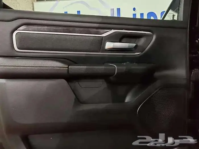 دوج رام بيج هورن 2021دوج رام بيج هورن 2021 10