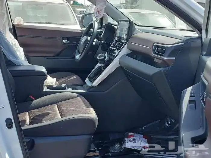 تويوتا انوفا GL 2.0 بنزين 2026 كاش واقساط 6