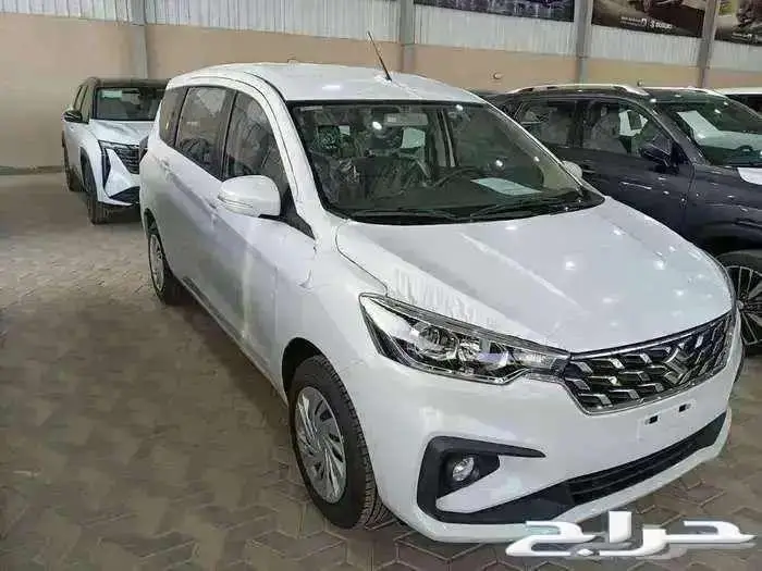 سوزوكي ارتيجا 2025 5