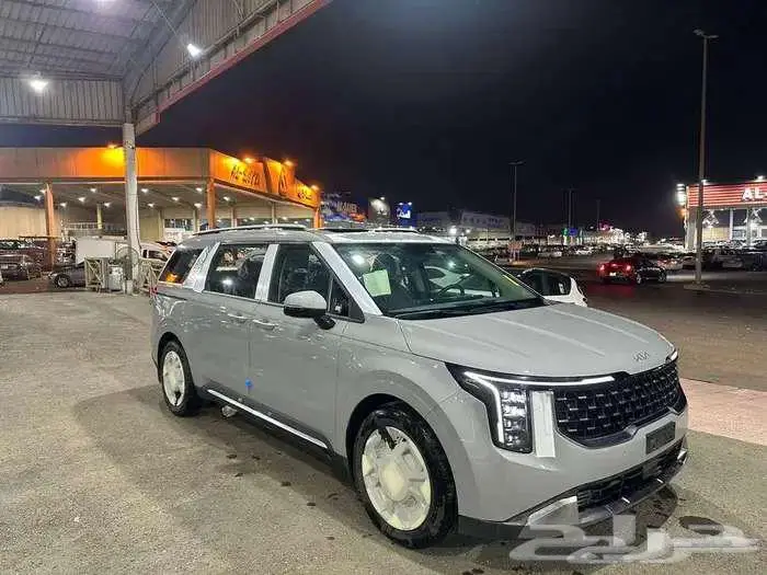 كيا كرنفال GLS موديل 2026 عرض باقل الاسعار 13