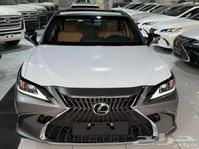لكزس ES 250 بريمي فتحة سقف 2025 نظام 50-50 0