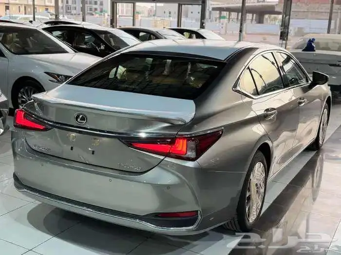 لكزس ES 250 بريمي فتحة سقف 2025 نظام 50-50 3