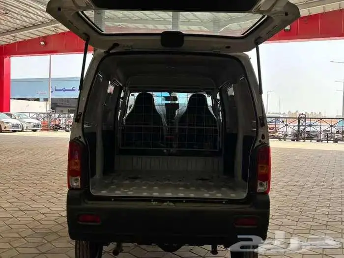 سوزوكي ايكو فان 2026 4