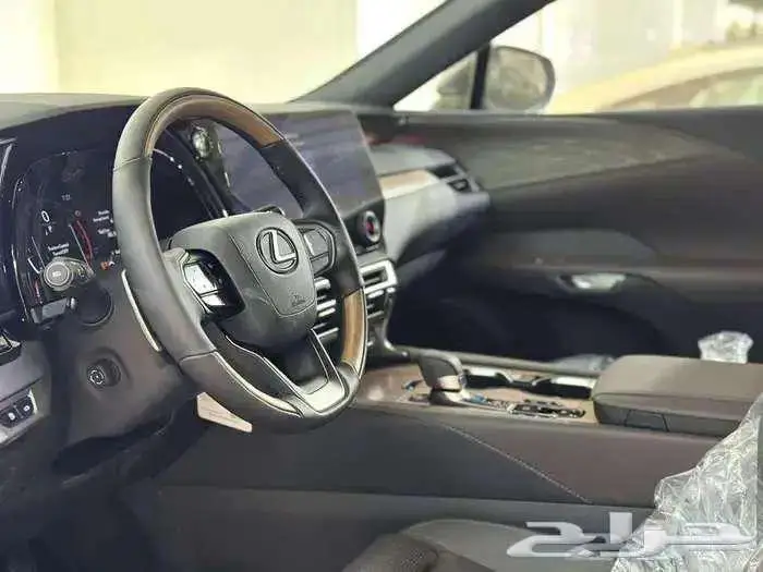 لكزس RX350 - BB موديل 2025 عرض 50 50 بدون ربح 9