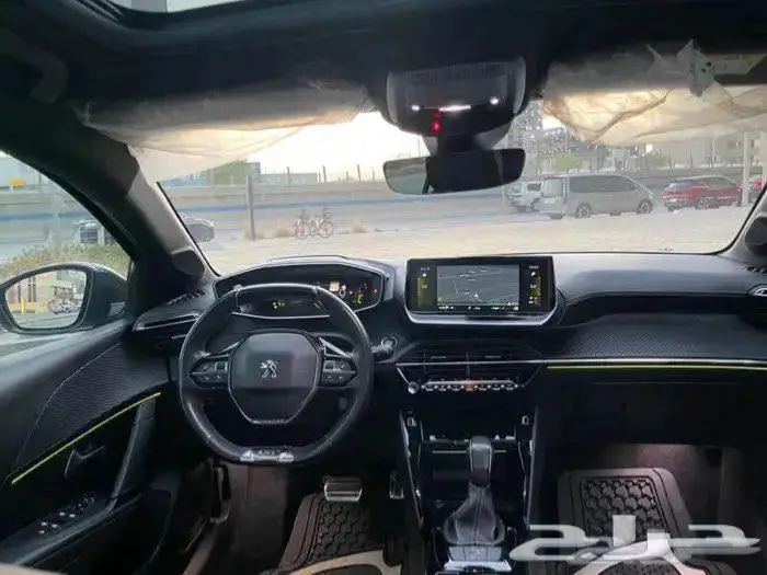 للبيع بيجو 208 فل كامل اعلى فئه GT 2023 7