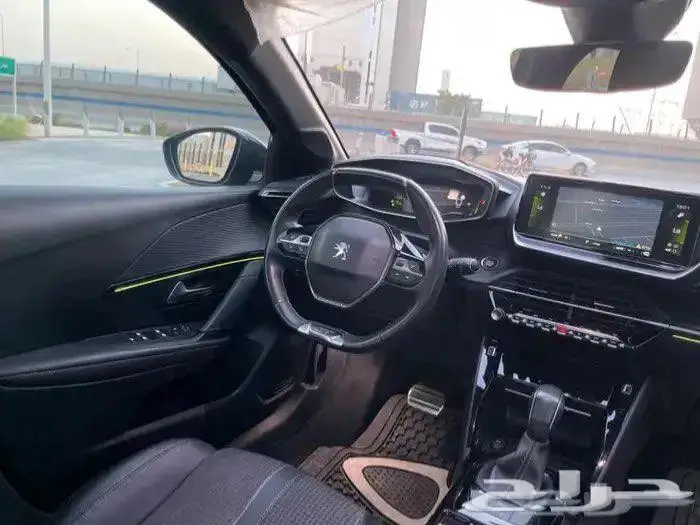 للبيع بيجو 208 فل كامل اعلى فئه GT 2023 10